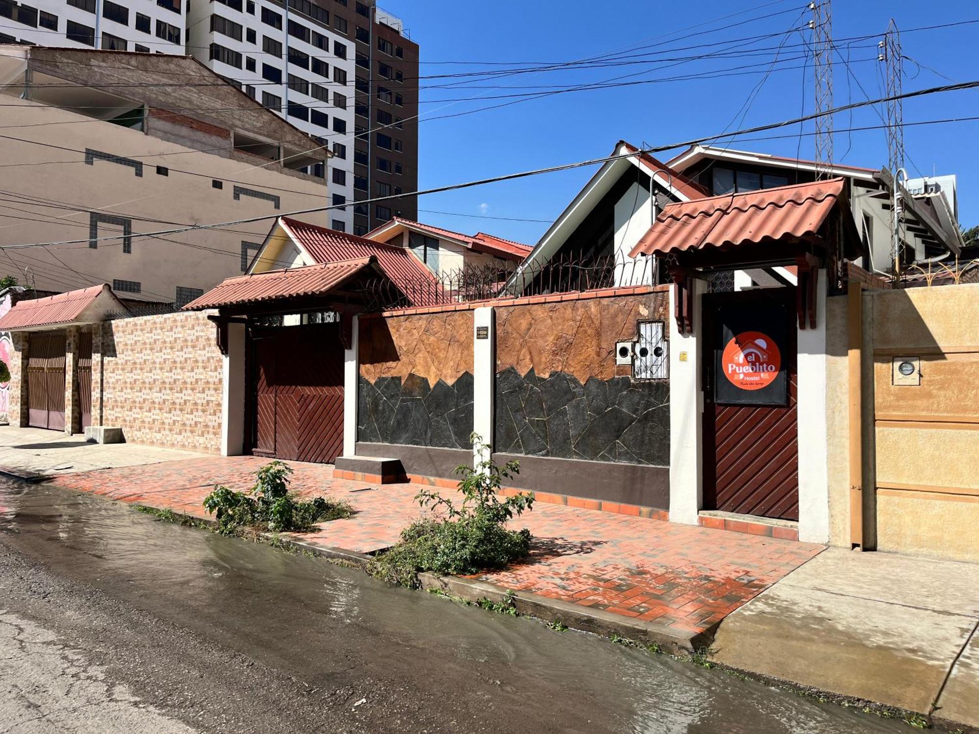 코차밤바 El Pueblito 호스텔 외부 사진
